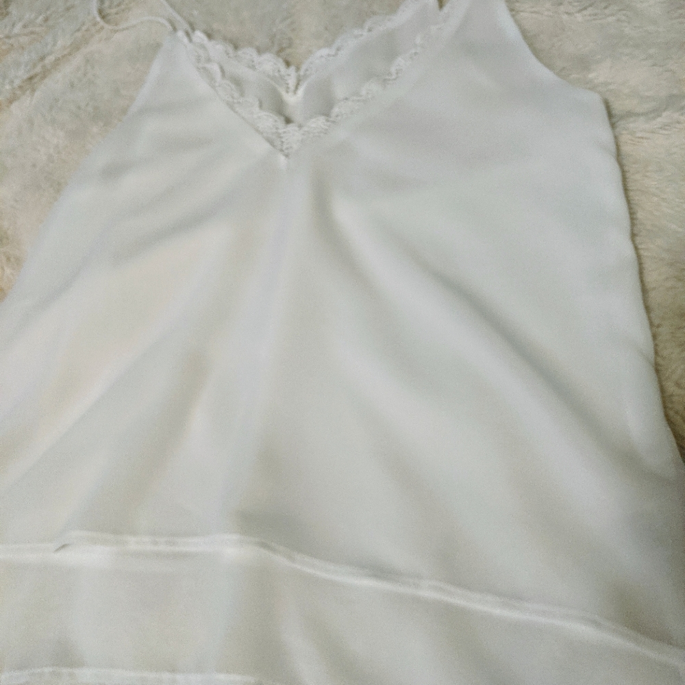 Layered Tank - Picture 2 of 2